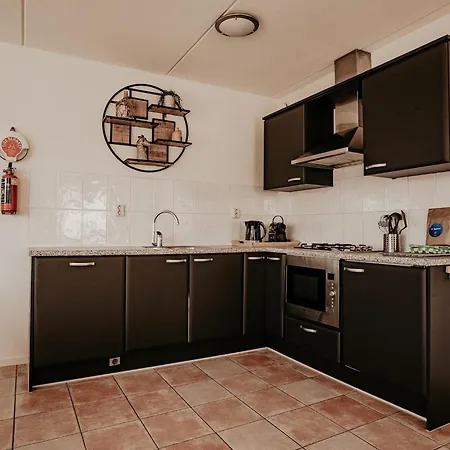 With Waterpark Nearby *