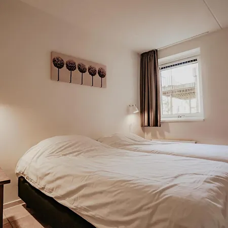 Apartment With Waterpark Nearby