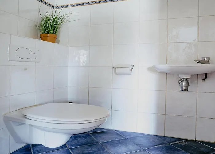 Apartment With Waterpark Nearby Uitgeest