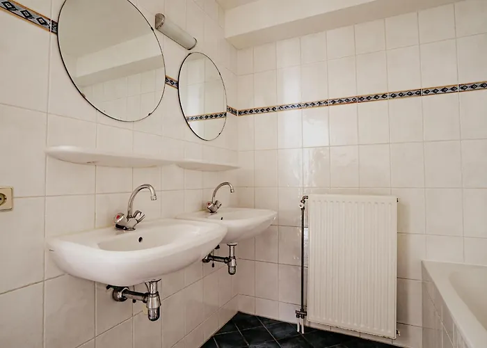 With Waterpark Nearby Apartment *