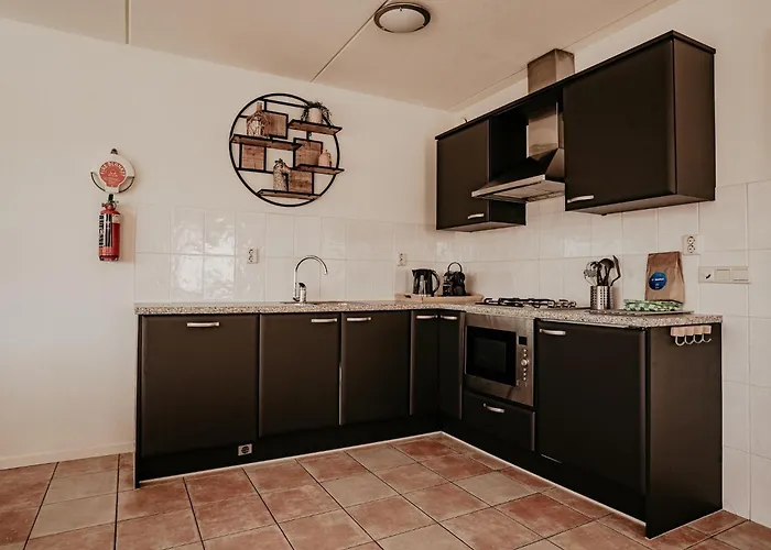 With Waterpark Nearby *