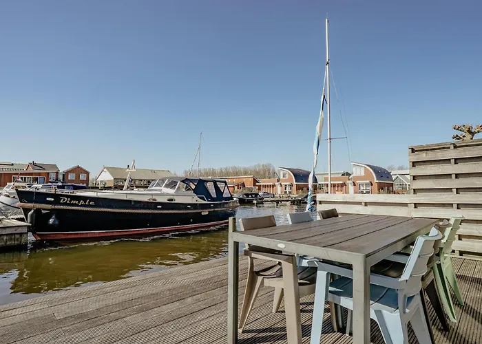 With Waterpark Nearby Apartamento *